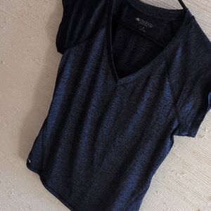 Ideology Black Blue Performance V-Neck Training Tee S